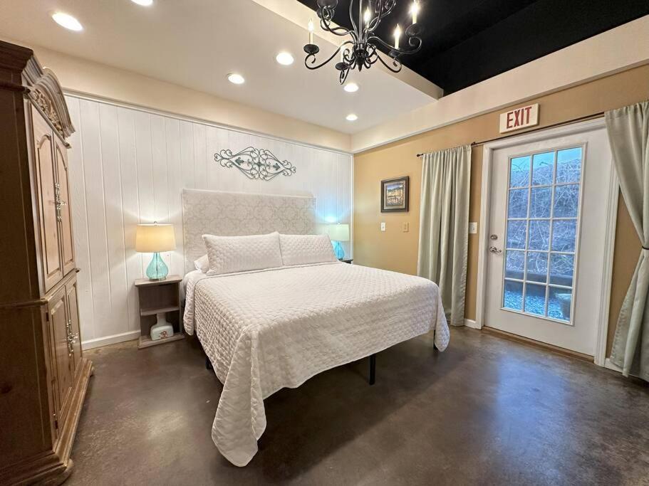 شقة Haven At Hazel~Downtown Loft Demorest المظهر الخارجي الصورة
